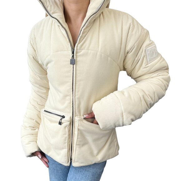CHANEL Sport Vintage CC Corduroy Puffer Jacket Zip #36 Cream Black [106332] - Picture 1 of 10